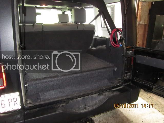 01FloorInstalled.jpg 01FloorInstalled.jpg