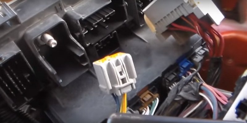 114868-115918.jpg 114868-115918.jpg