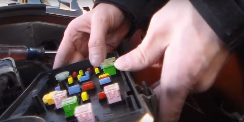 114870-115920.jpg 114870-115920.jpg