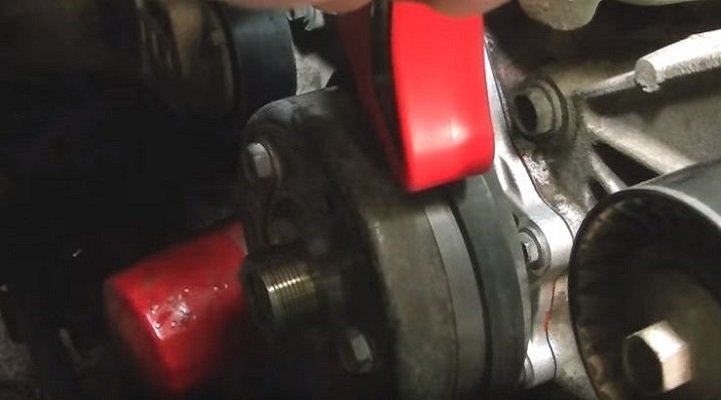 115202-116522.jpg 115202-116522.jpg