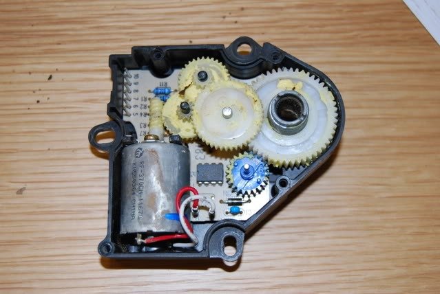 116818-117722.jpg 116818-117722.jpg