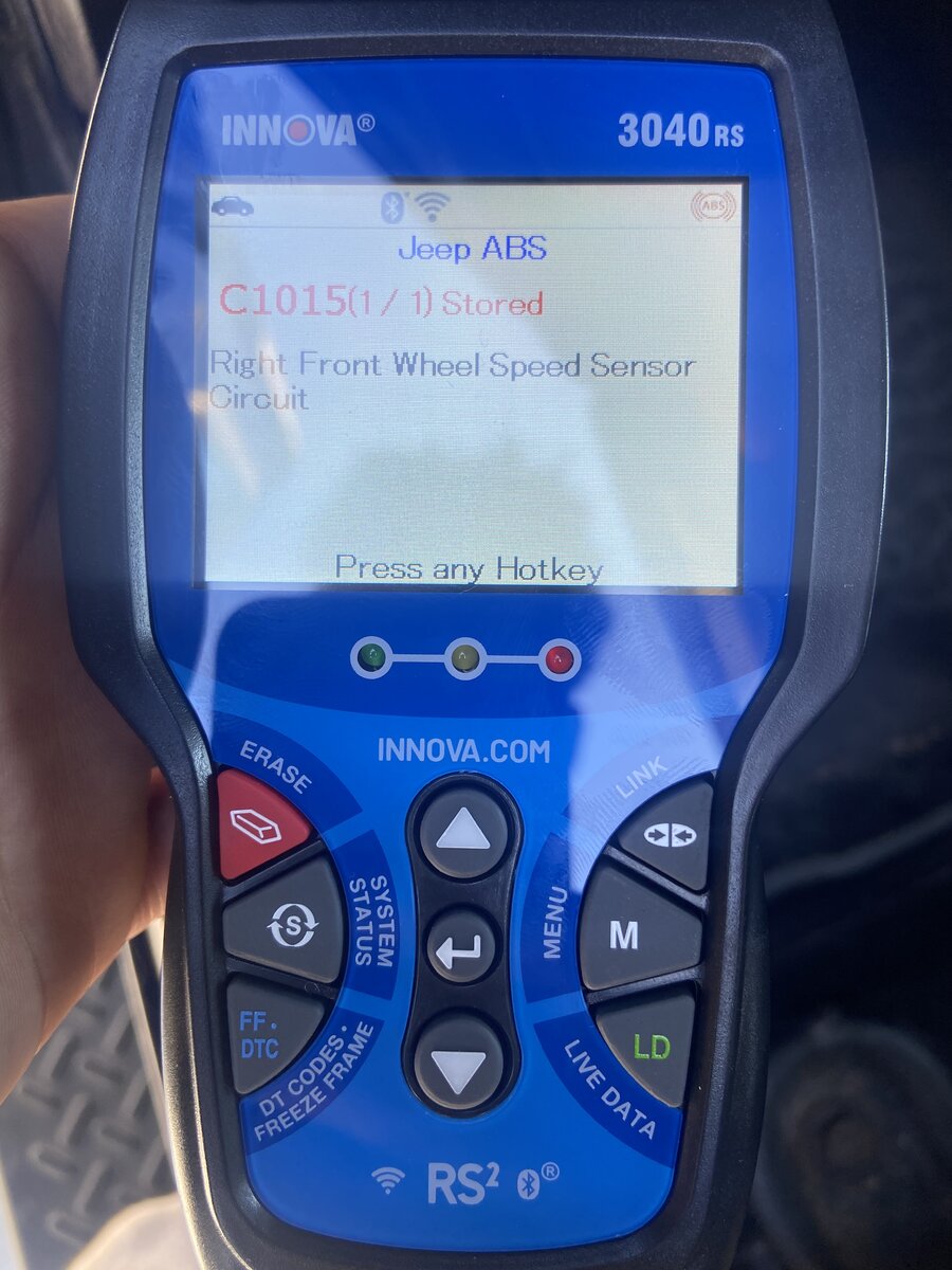 2015 Jeep Wrangler Abs And Traction Light On