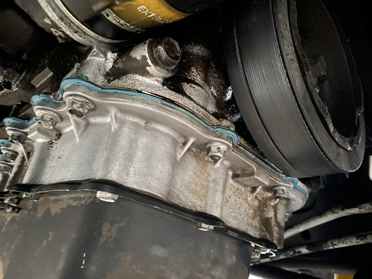 Upper oil pan leak? Jeep Wrangler JK Forum