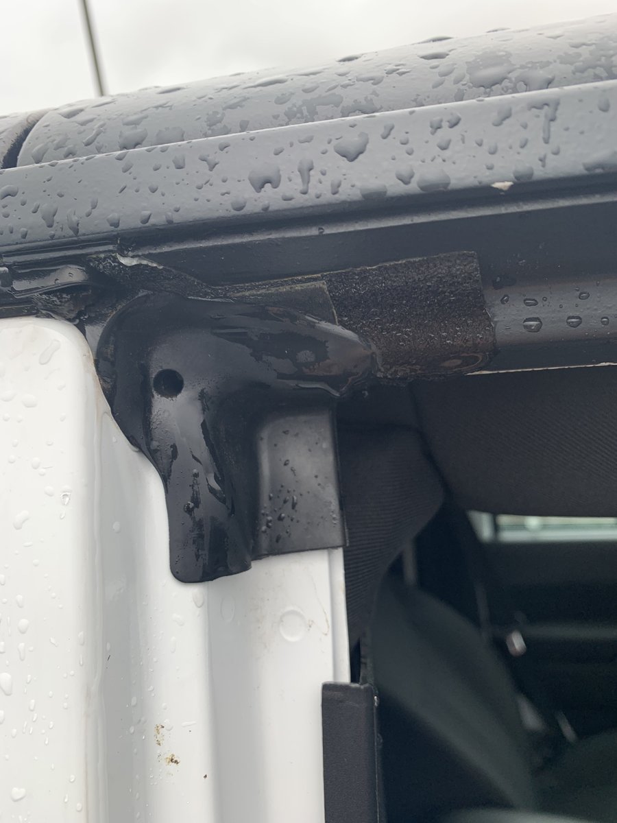 Passenger side door leaking | Jeep Wrangler JK Forum