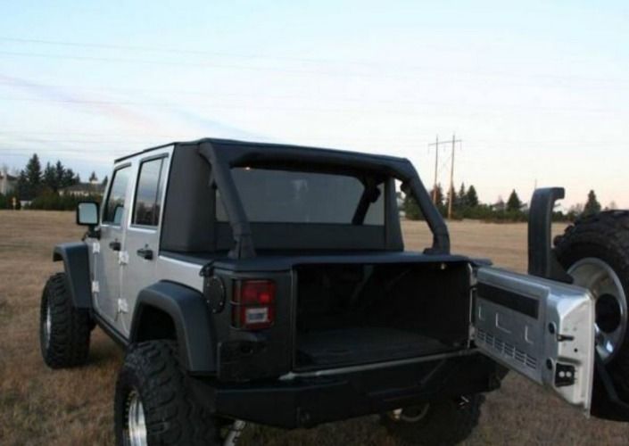 aceb8f55-02ff-4291-b1d8-34bd415b627d.medium.jpg aceb8f55-02ff-4291-b1d8-34bd415b627d.medium.jpg