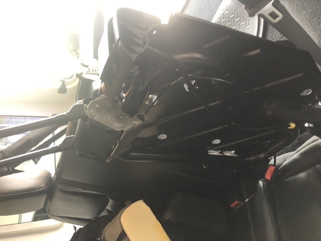Rear seat won't latch upright | Jeep Wrangler JK Forum