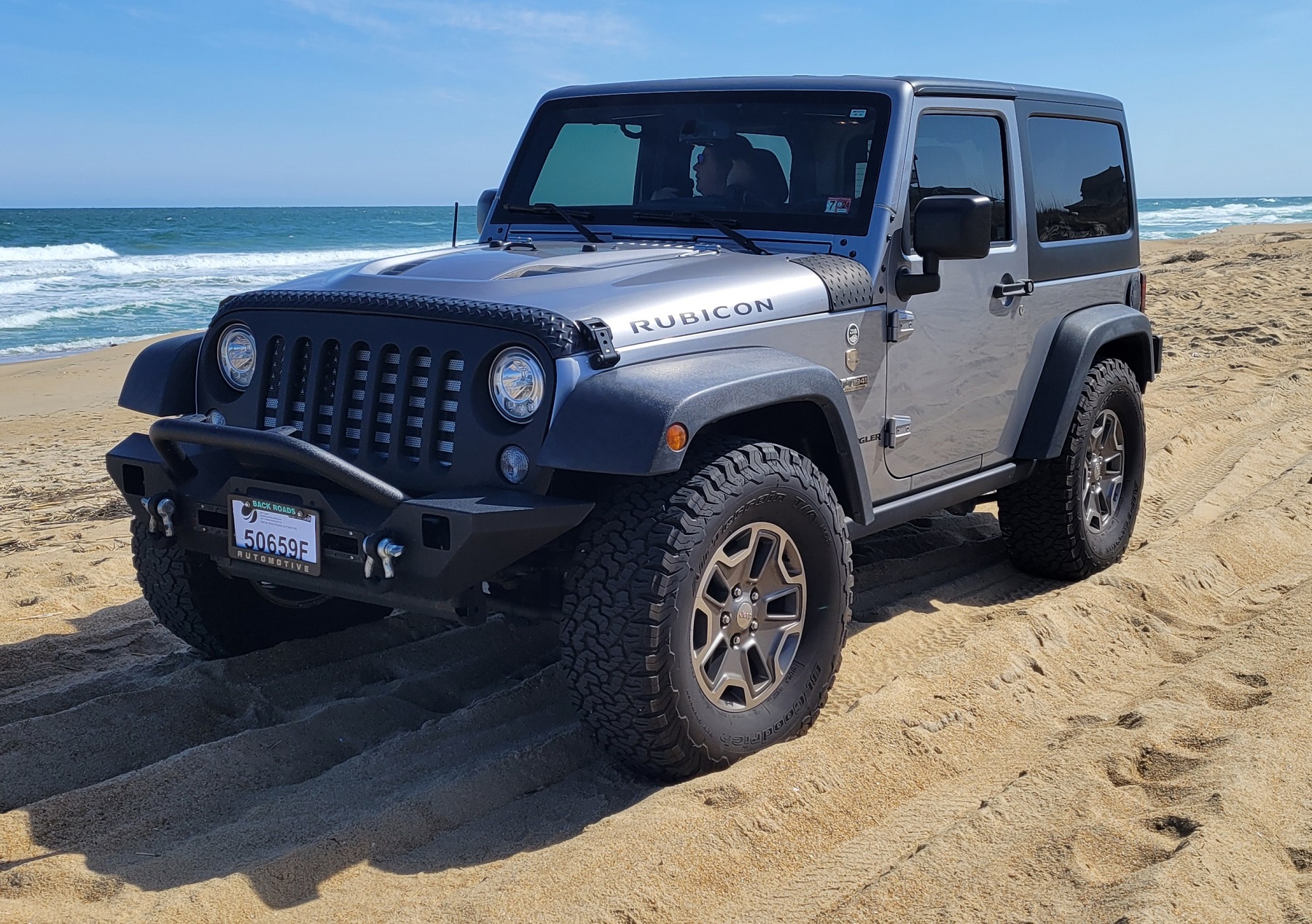 Ducky Wallpaper (med).jpg