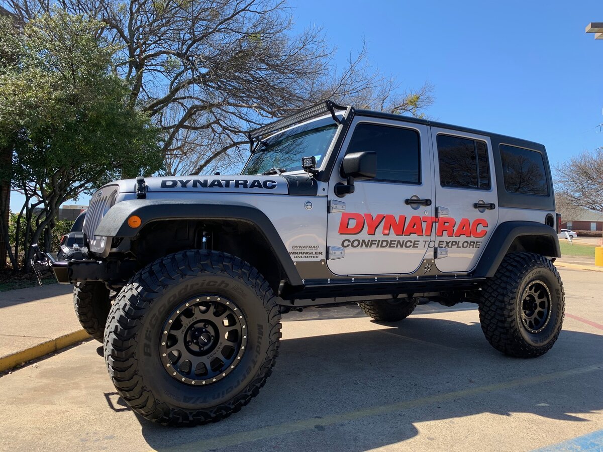 Dynatrac jeep.jpg