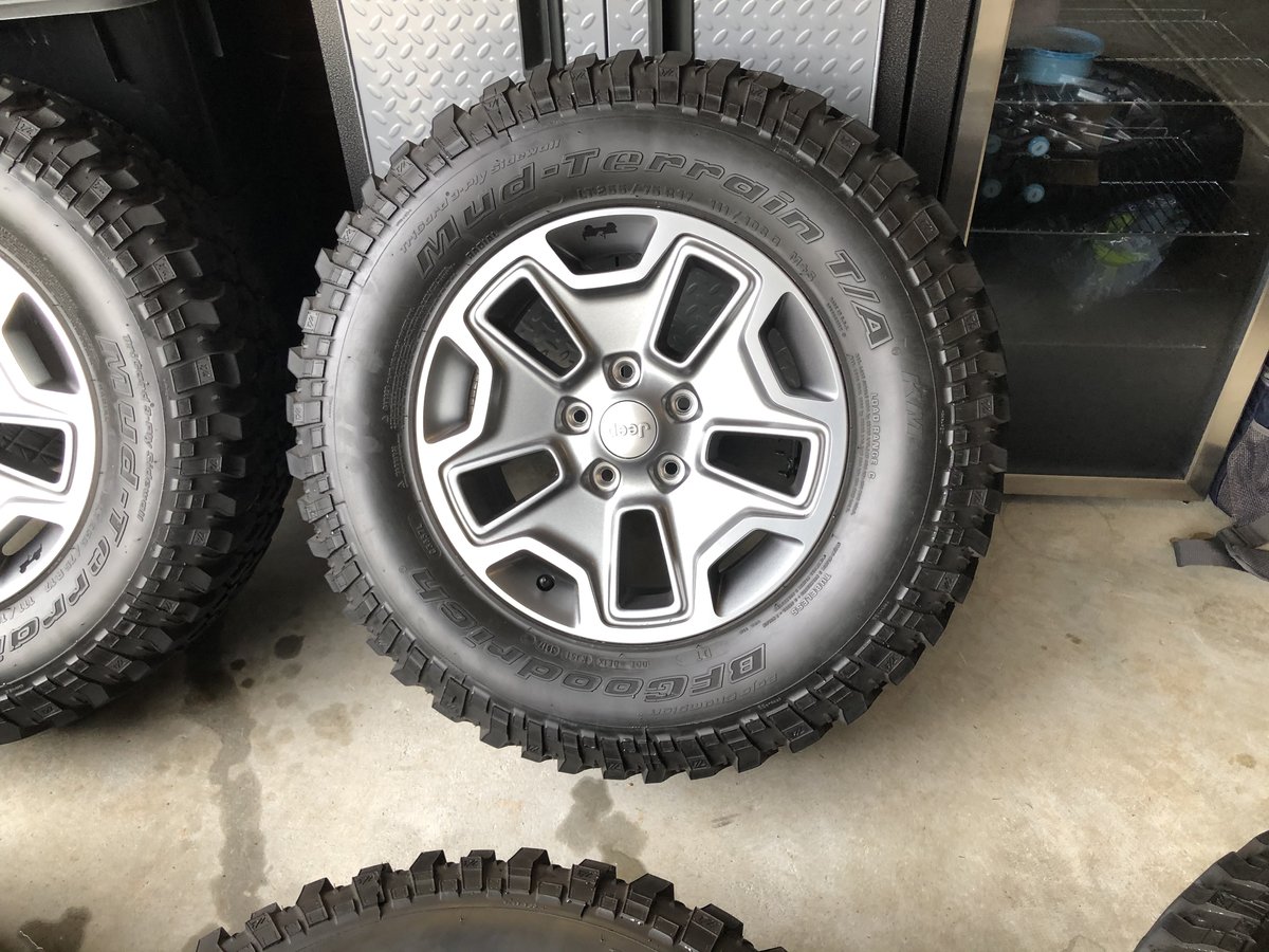 EE49913A-6500-404D-8238-2F1A3F194A72.jpeg EE49913A-6500-404D-8238-2F1A3F194A72.jpeg