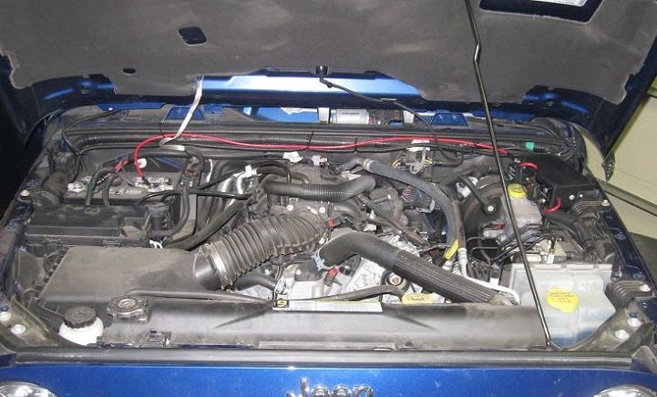 FinalPowerRunToFuseBox-115163.jpg FinalPowerRunToFuseBox-115163.jpg