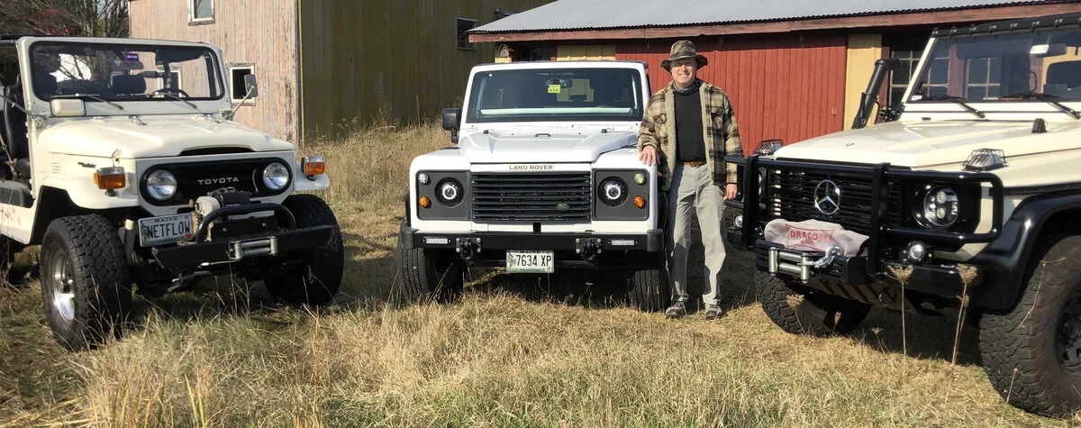 fj40-defender90-mercedes250gd.webp
