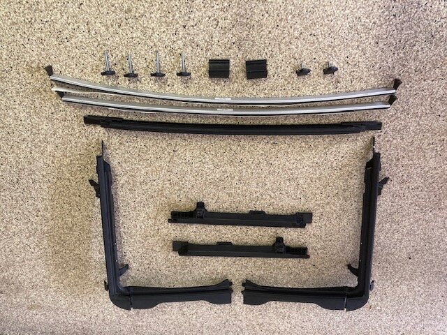 Installation Hardware.jpg Installation Hardware.jpg