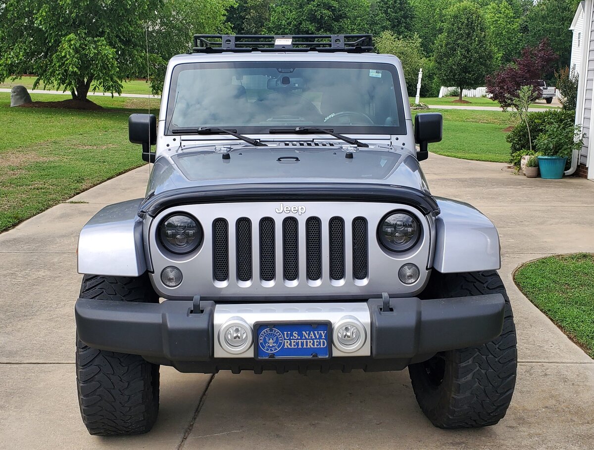 Jeep 2.jpg Jeep 2.jpg