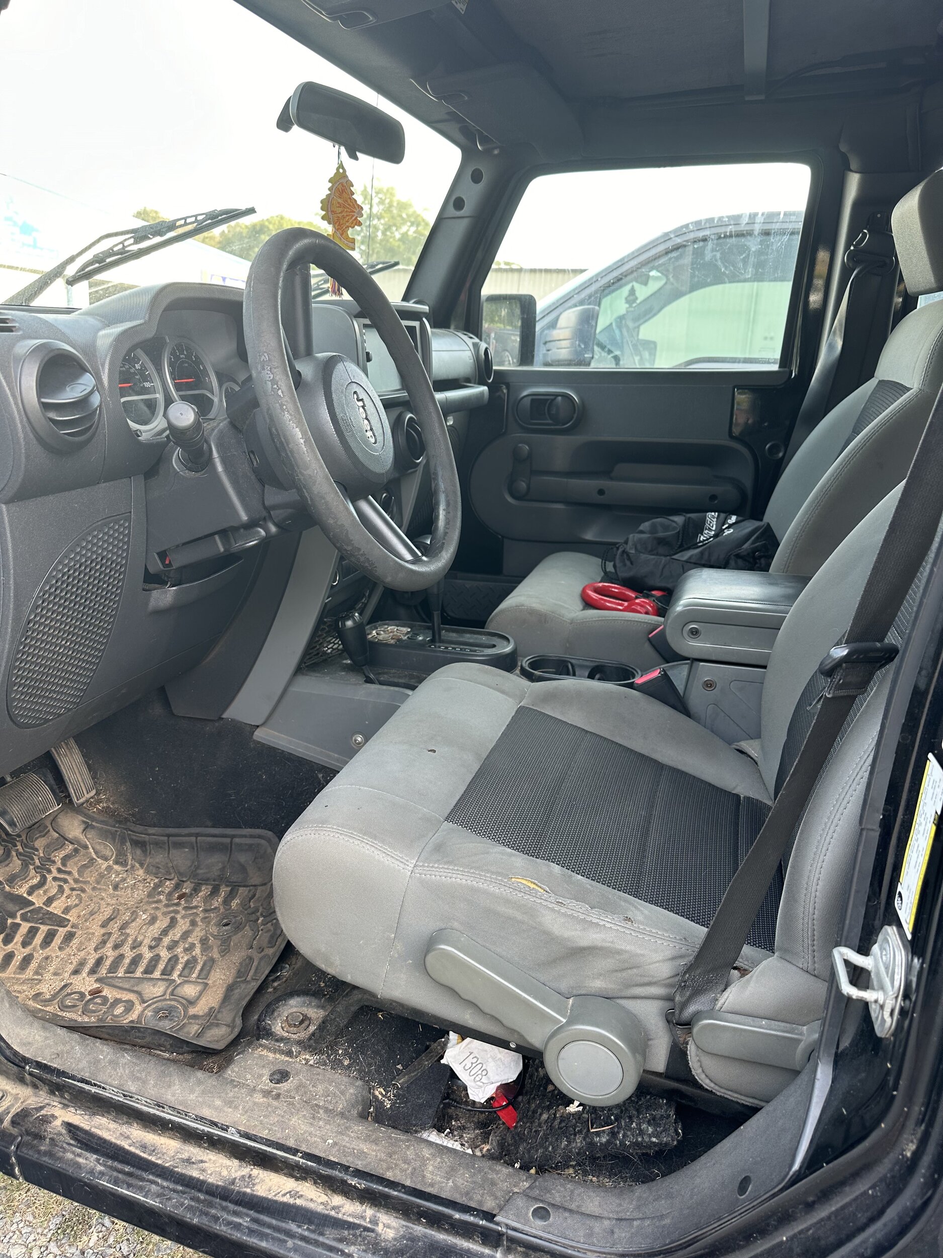 Jeep5.jpg Jeep5.jpg
