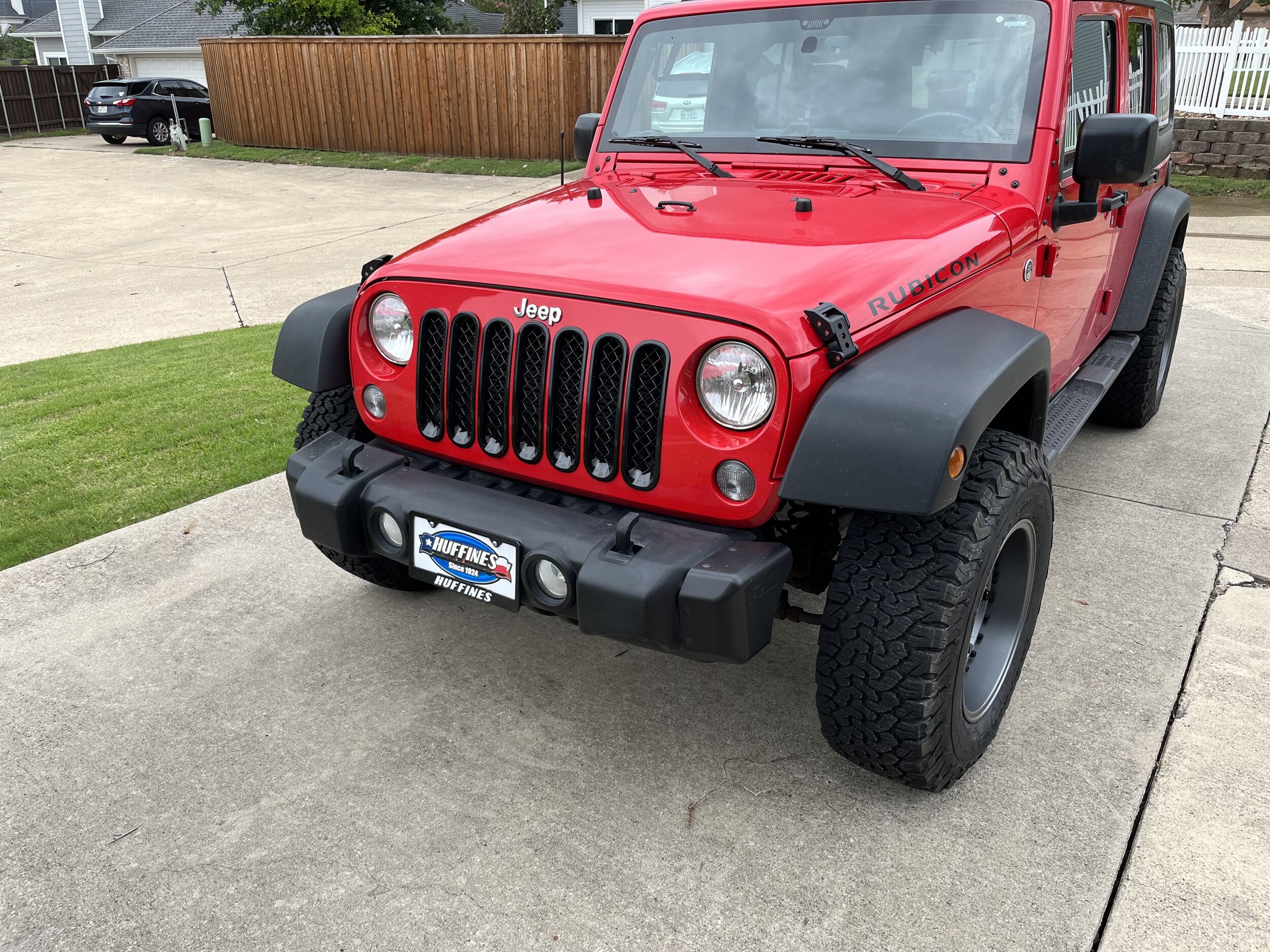 JKU Shortie.jpg JKU Shortie.jpg
