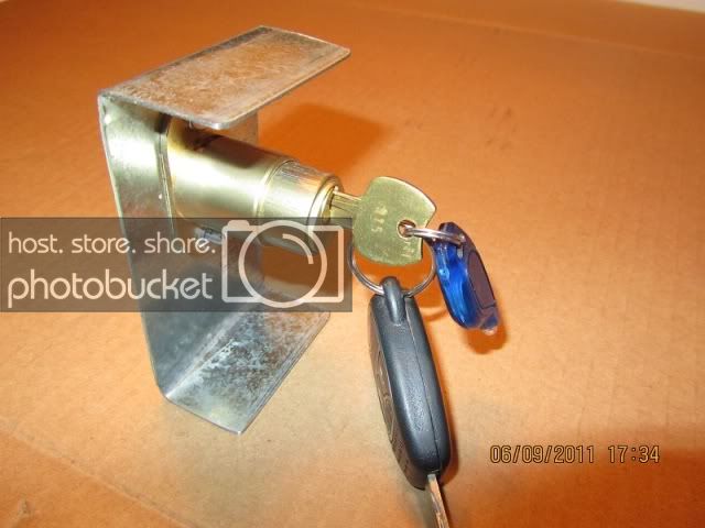 Lock3.jpg Lock3.jpg