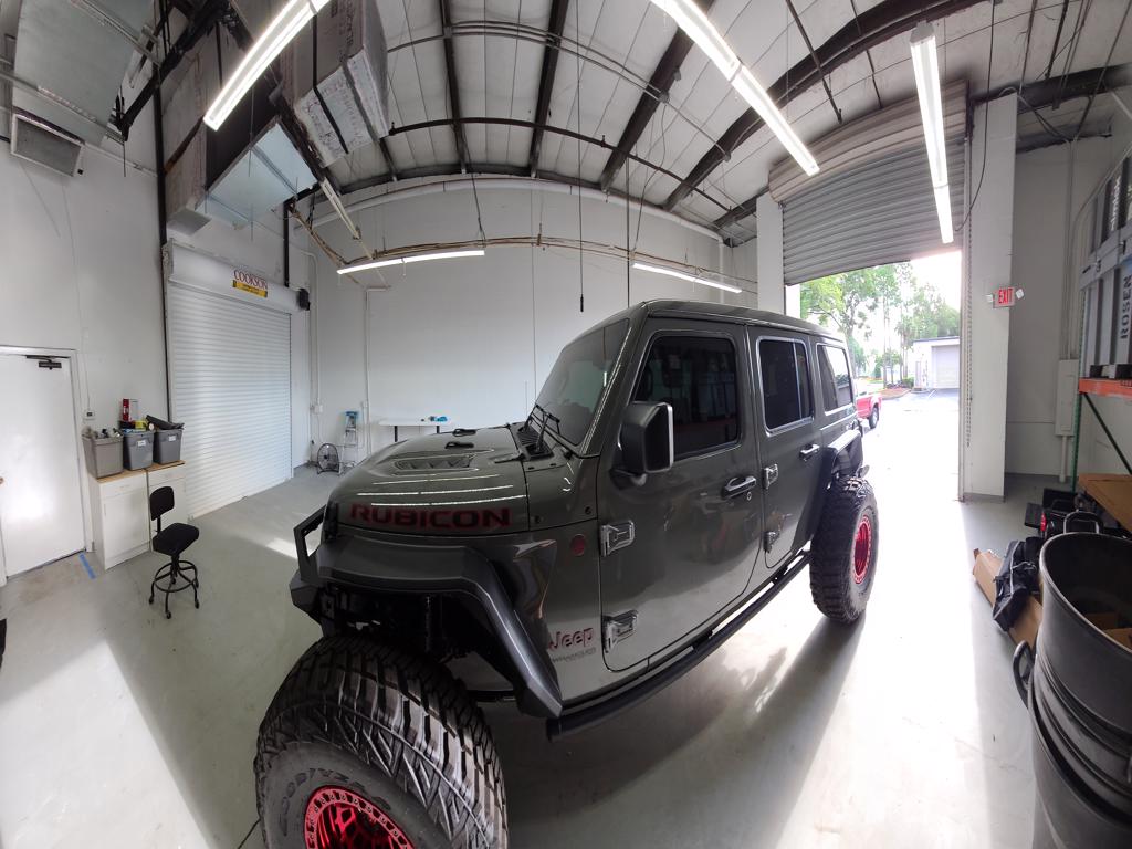 our jeep in garage 2-1024x768.jpg