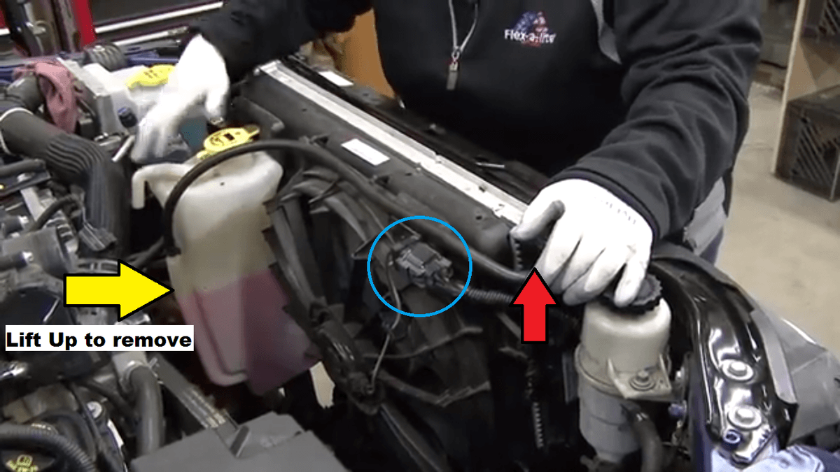How to Replace Radiator on a Jeep Wrangler JK | Jeep Wrangler JK Forum