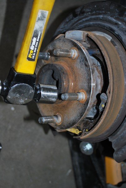 wheel_stud_07-118735.jpg wheel_stud_07-118735.jpg