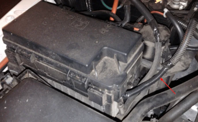 Wrangler-fuse-tap-done-116207.webp
