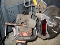compressing_piston-113592.jpg