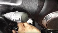 Turn-jeep-key-on-to-acces-MAIN-12-UNLIMITED-122198.jpg