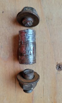 ROXY F SHOCK CUT BOLT.jpg