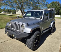 Jeep 4 Sale 1.jpg